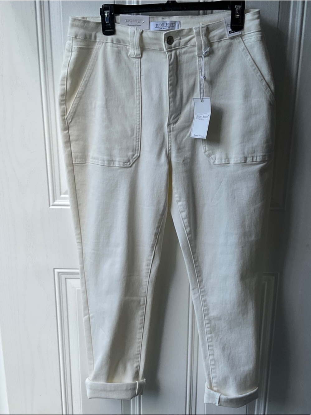 Judy Blue High Rise Cream Straight-Leg Jeans